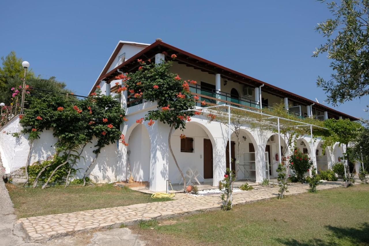 Eleonas Holiday Home Apartment آغيوس ستيفانوس المظهر الخارجي الصورة